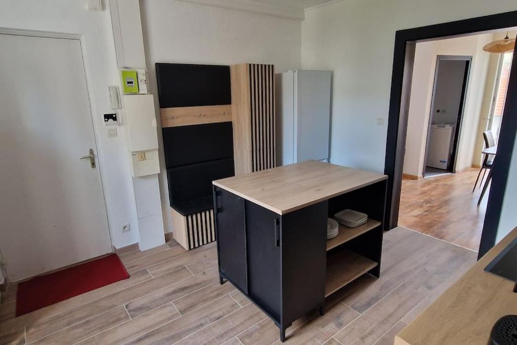 Ferienwohnung Le Petit Colin Rdc Pontarlier Exterior foto