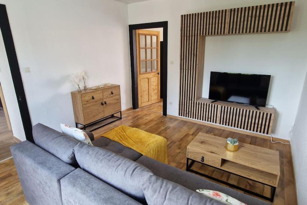 Ferienwohnung Le Petit Colin Rdc Pontarlier Exterior foto